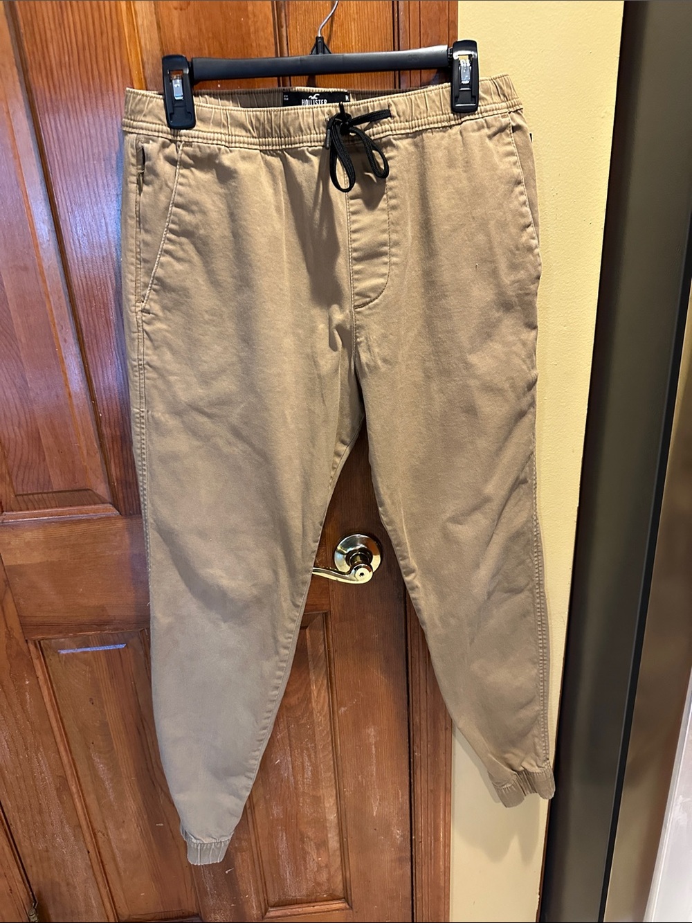 Men's Hollister Casual Drawstring Jogger Pants - Khaki